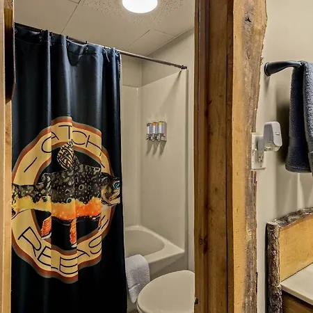 Stonegate Lodge King Bed Wifi 50 In Roku Tv Salt Water Pool Room # 101 Eureka Springs Esterno foto