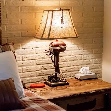 Stonegate Lodge King Bed Wifi 50 In Roku Tv Salt Water Pool Room # 101 Eureka Springs Esterno foto